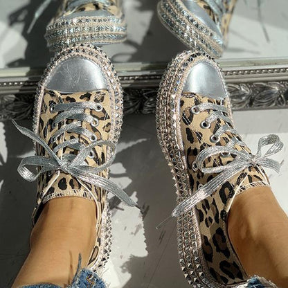 AD | Moderiktiga och stödjande ortopediska sneakers