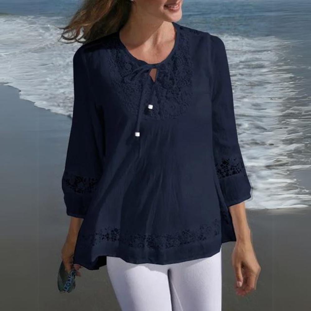 AD | Elegant spetsblus