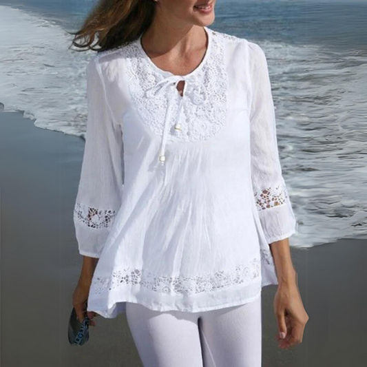 AD | Elegant spetsblus