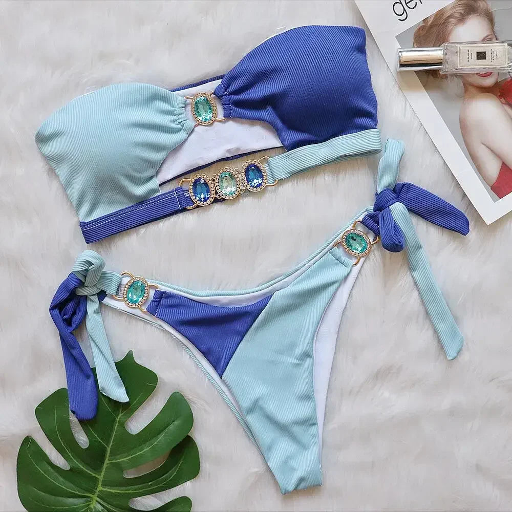 AD | Trendig och lättviktsbikini