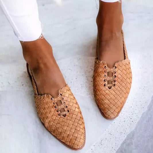 AD | Slip-on-flats i vävt material