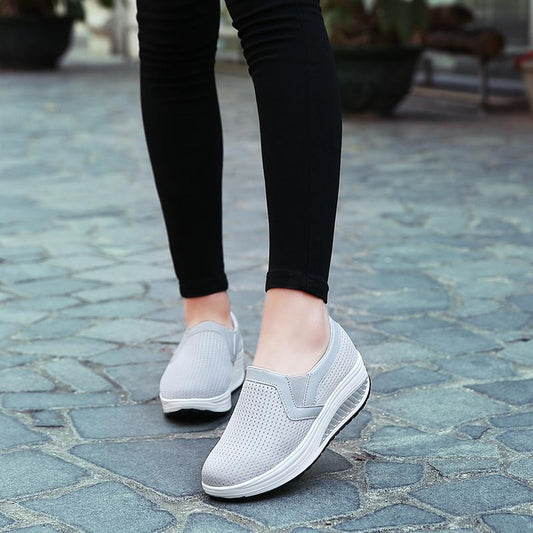 AD | BEKVÄMA & ELEGANTA ORTOSNEAKERS MODELL 2023