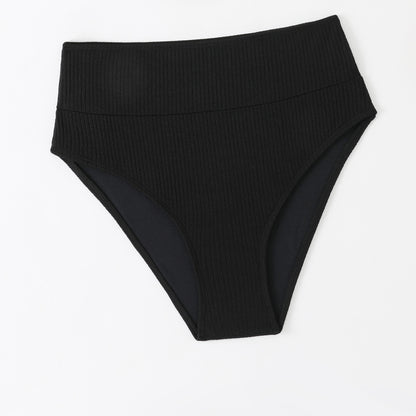 Djärv och vacker Bikini