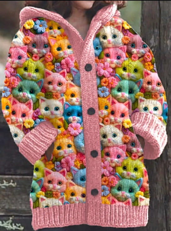 AD | Stickad kappa med knappslå och lekfullt kattmönster