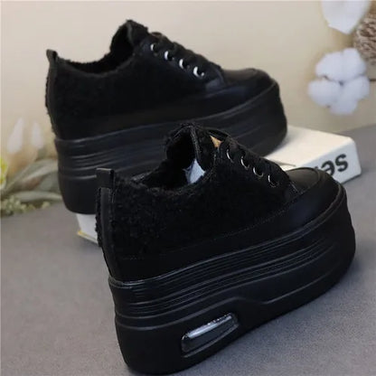Avslappnad och stödjande ortopedisk Sneakers