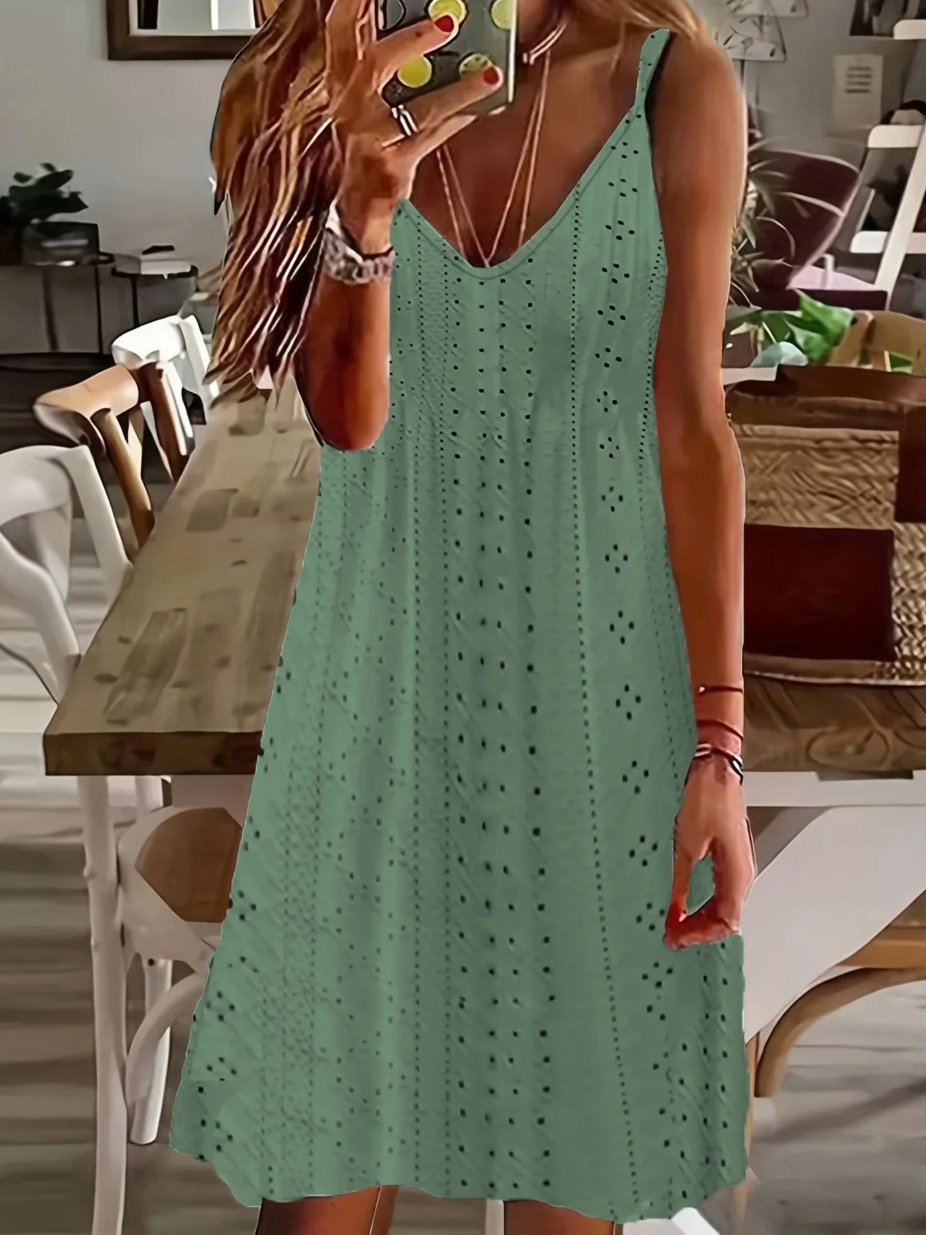 AD | 2024 AliExpress Europa och Förenta staterna Plus Size Kvinnor Sommar Ny Neckline Jacquard V-Neck Strap Enfärgad klänning