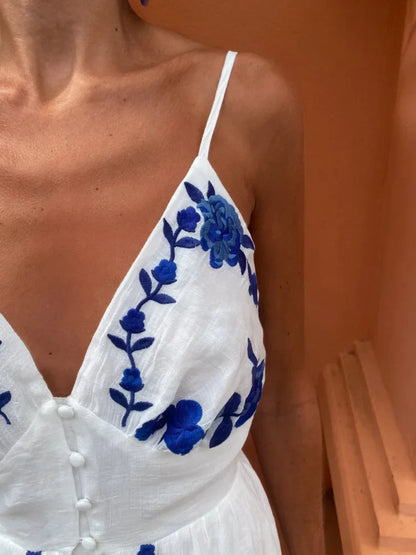 AD - Elegant bakluckelös klänning med broderier för kvinnor