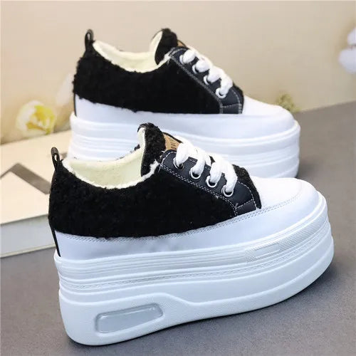 Avslappnad och stödjande ortopedisk Sneakers