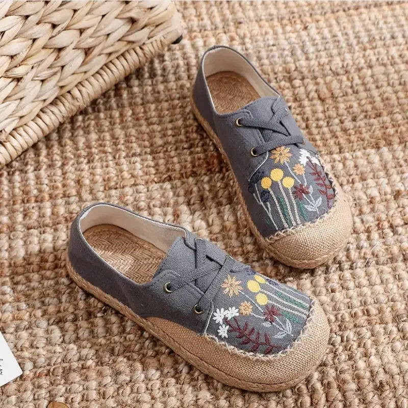Mångsidig och stödjande ortopedisk Sneakers