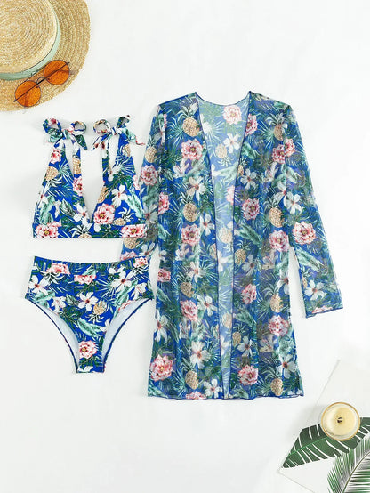 AD | Sexig bikini med blommigt mönster och överdrag