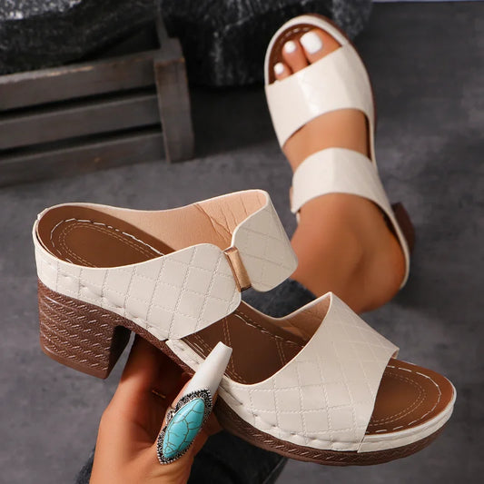 AD | Multifunktionella sandaler med blockklack
