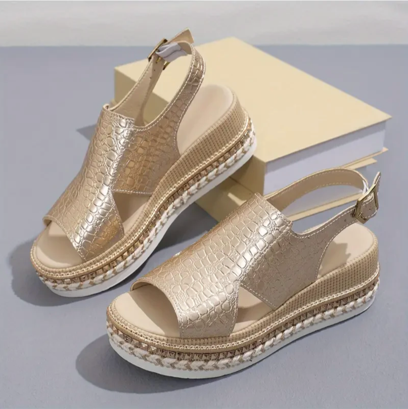 AD | Moderna och trendiga allmänna sandaler