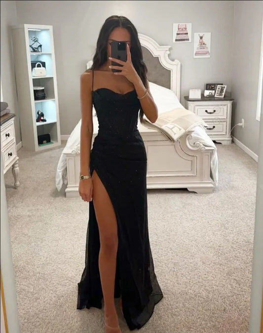 AD | Elegance klänning med slits