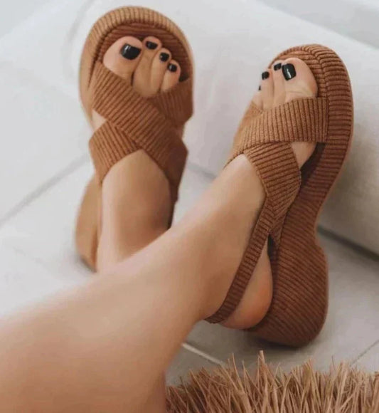 AD | | Eleganta ortopediska sandaler