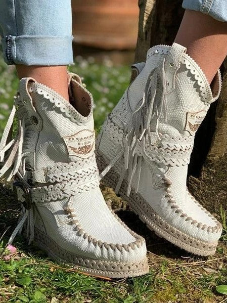 AD | Boho westernstövlar med fransar