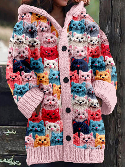 AD | Stickad kappa med knappslå och lekfullt kattmönster