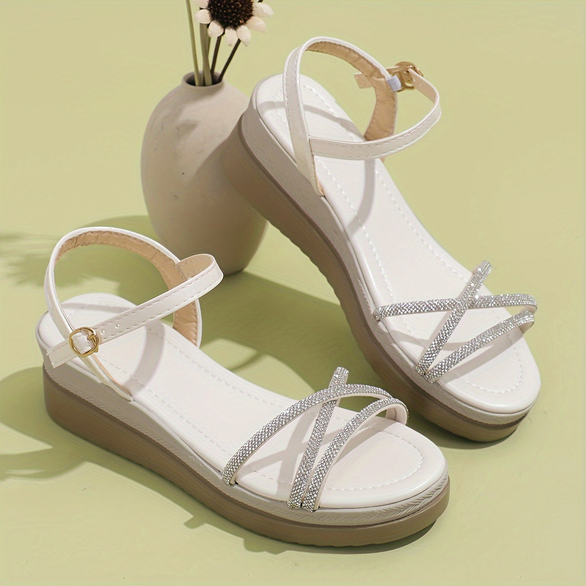 AD | Tidlösa och eleganta sandaler