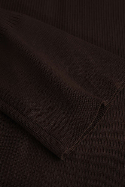 AD | Moderiktig och minimalistisk vinterklänning