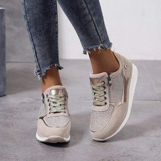 AD | Sneakers | Trendiga och bekväma ortopediska skor