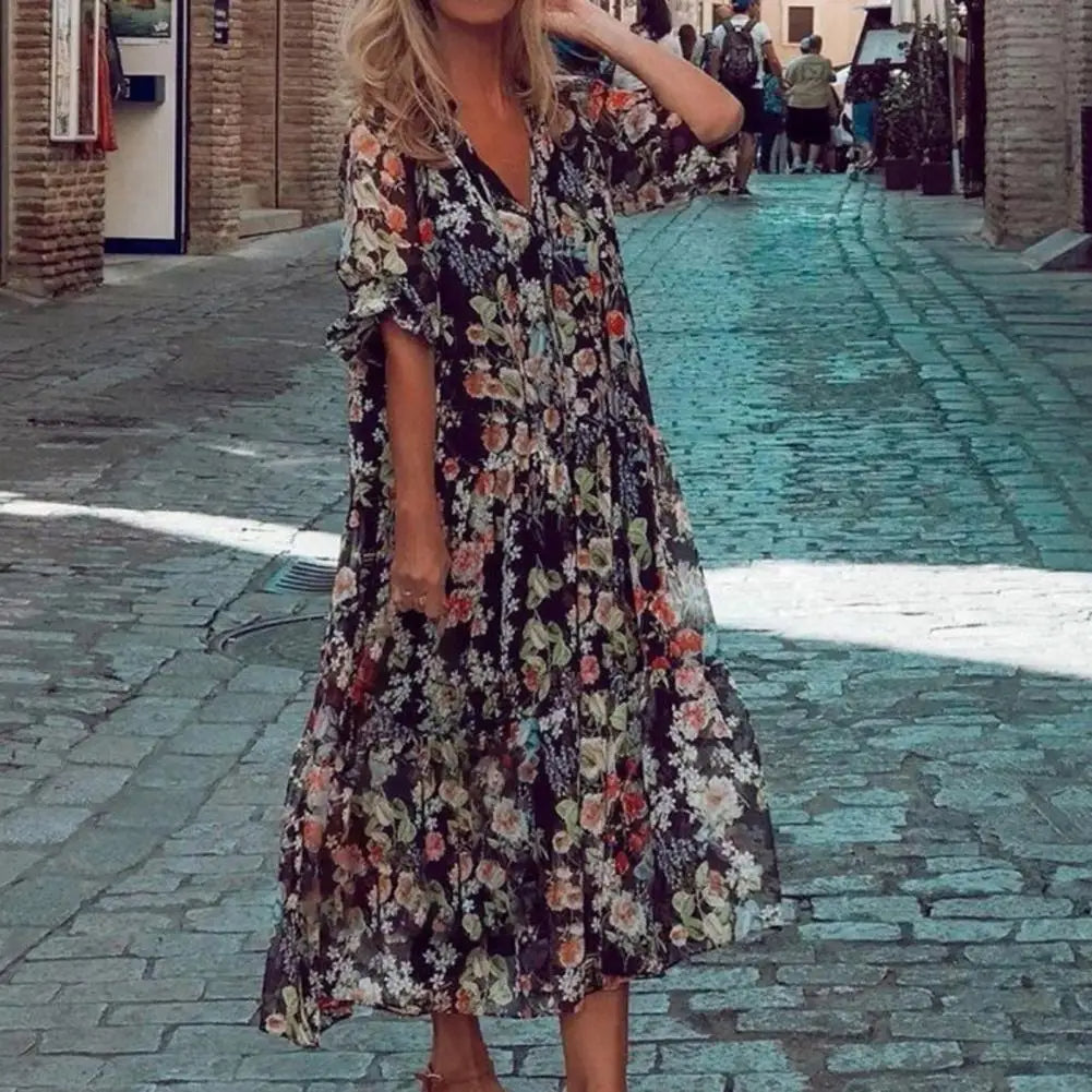 AD | Elegant långärmad blommig klänning