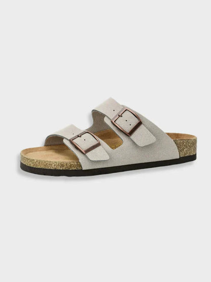 AD | Moderiktiga och enkla allmänna sandaler