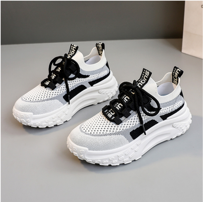 AD | TRENDIGA ORTHO-SNEAKERS I STICKAT TYG