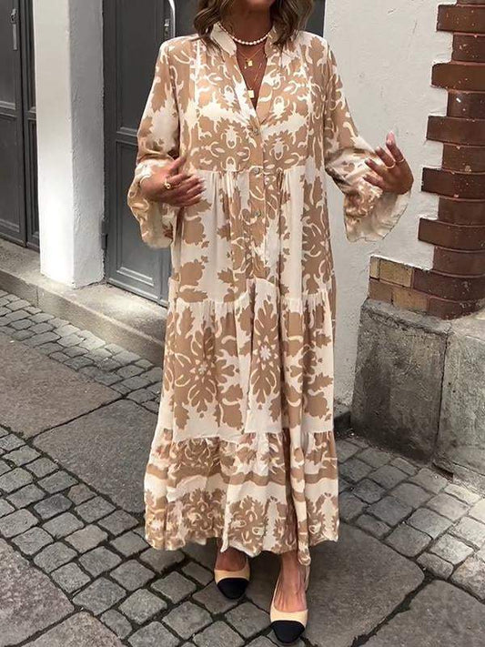 AD | Attraktiv maxiklänning med V-ringning och 3/4-ärmar