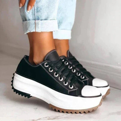 AD | Moderiktiga sneakers med plattform