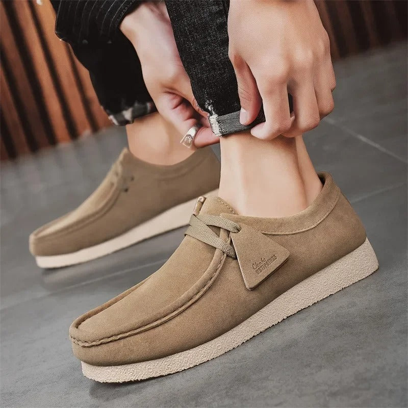 AD | Slip-on sneakers i mocka