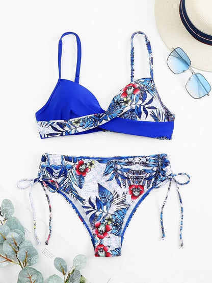AD | Bikini med blommigt tryck