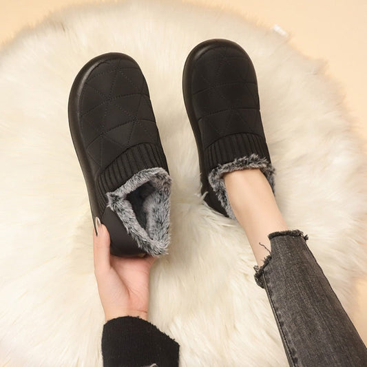 AD | Plyschfodrade slip-on-stövlar 2024
