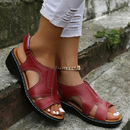 AD | | Ortopediska sandaler med kilklack