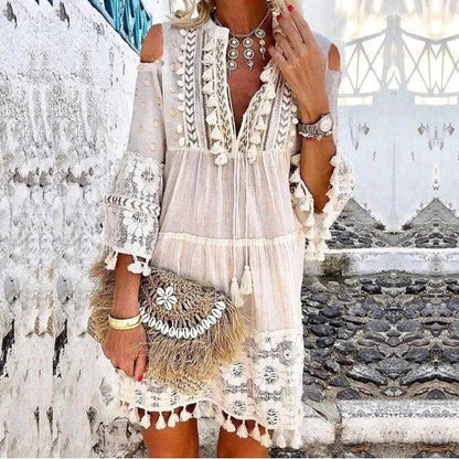 AD | Miniklänning i Boho-spets