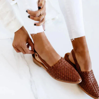 AD | handgjorda platta sandaler