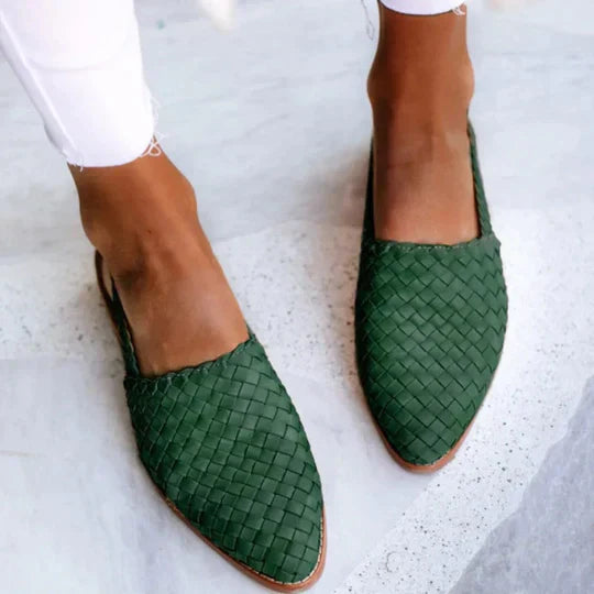 AD | handgjorda platta sandaler